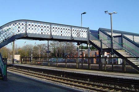 Barnt Green station in 2008 with my favourite foot bridge.