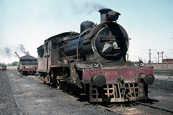 Indian Railways (WR) H class 4-6-0s 24291 & 24293 at Baroda