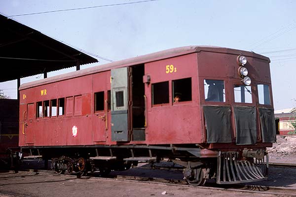 Western Railway (India) narrow gauge diesel railcar at Bhavnagar