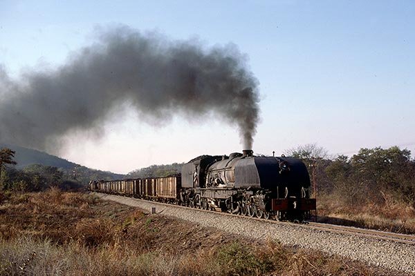 Zimbabwe Railways 15th class Garratt 392 at Entuba