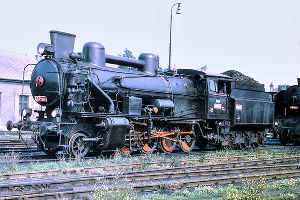 Czechoslovakian Railways 2-8-0 434-2214