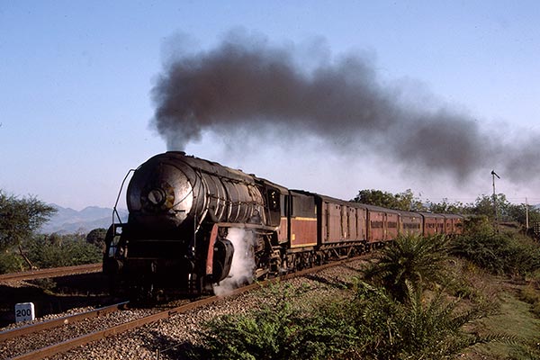 Southern Railway (India) WP class 4-6-2 7375