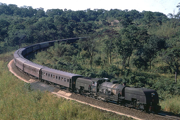 Mozambique Railways 950 class 4-8-2 Garratt no.955