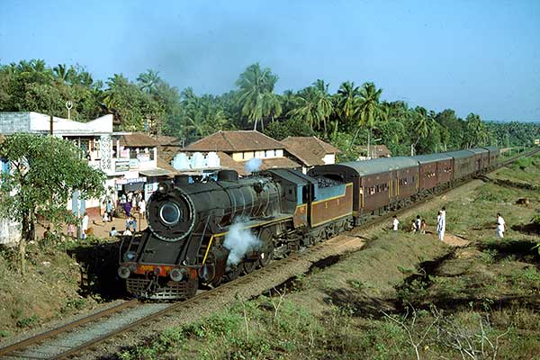 Southern Railway (India) WL class 15006 leaving Tokkattu (near Mangalore)