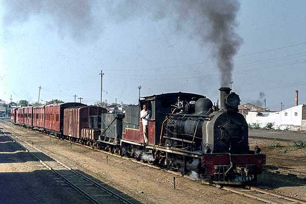 Western Railway W class 0-6-2 582 at Bhavnagar