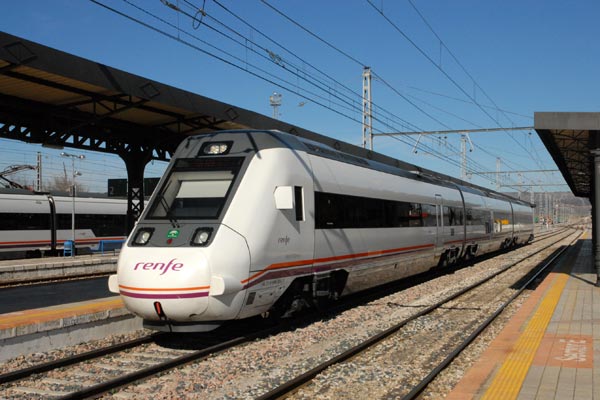 Trains on two gauges in Malaga Province