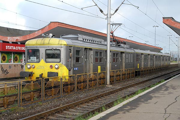 Trains at Brasov - part 1