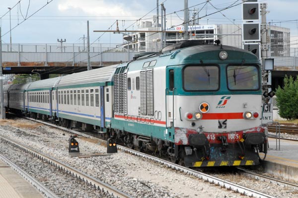 Padova trains - mainly D445 class diesels