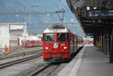 Lunchtime RhB trains at Landquart 