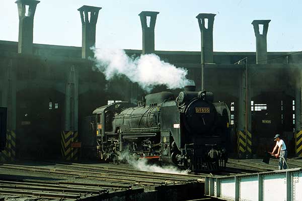 TRA DT655 at Chiayi loco depot