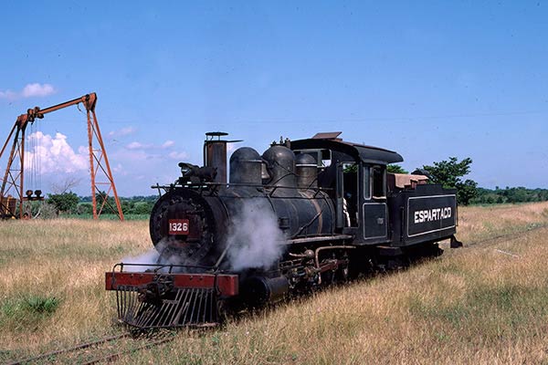 Central Espartaco sugar mill steam locos